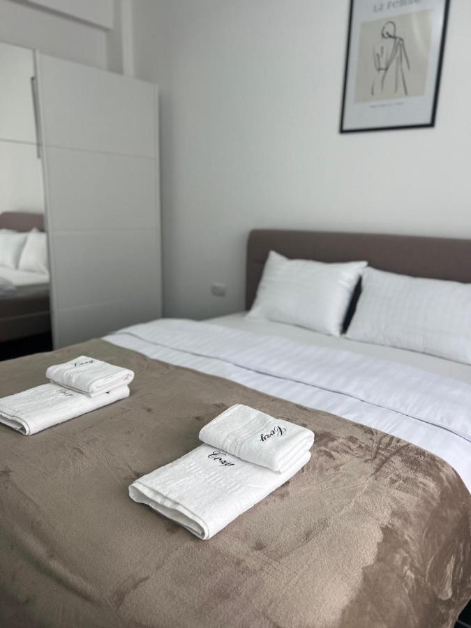 Marvellous Aparthotel With Master Apartments Suceava Exterior photo